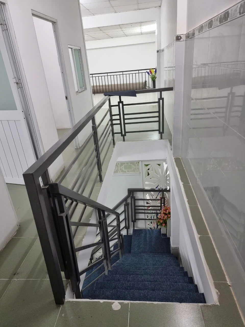 Bề ngang 4.5m – HXH thông Vườn Lài (4.5x17m), Lửng đúc — ảnh 3