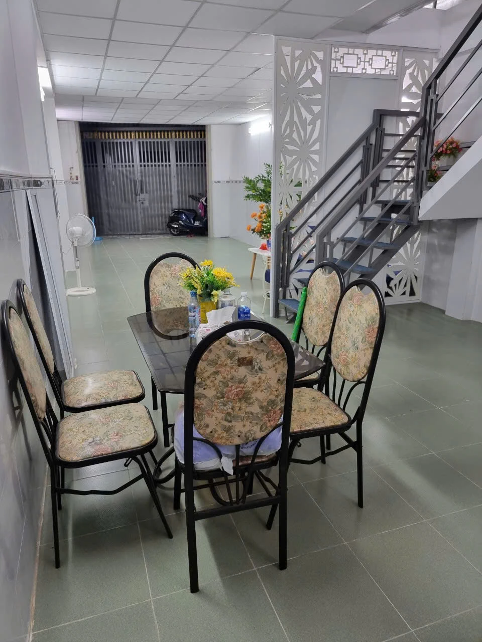 Bề ngang 4.5m – HXH thông Vườn Lài (4.5x17m), Lửng đúc — ảnh 4