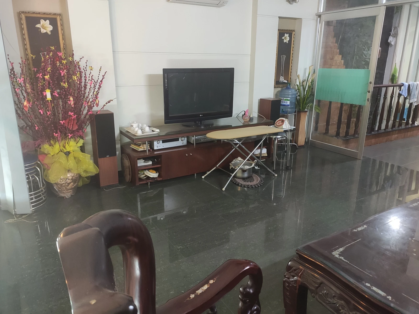 Bán nhà đường Lê Thúc Hoạch, Phú Thọ Hòa, nhà 2 lầu nội thất đẹp — ảnh 3