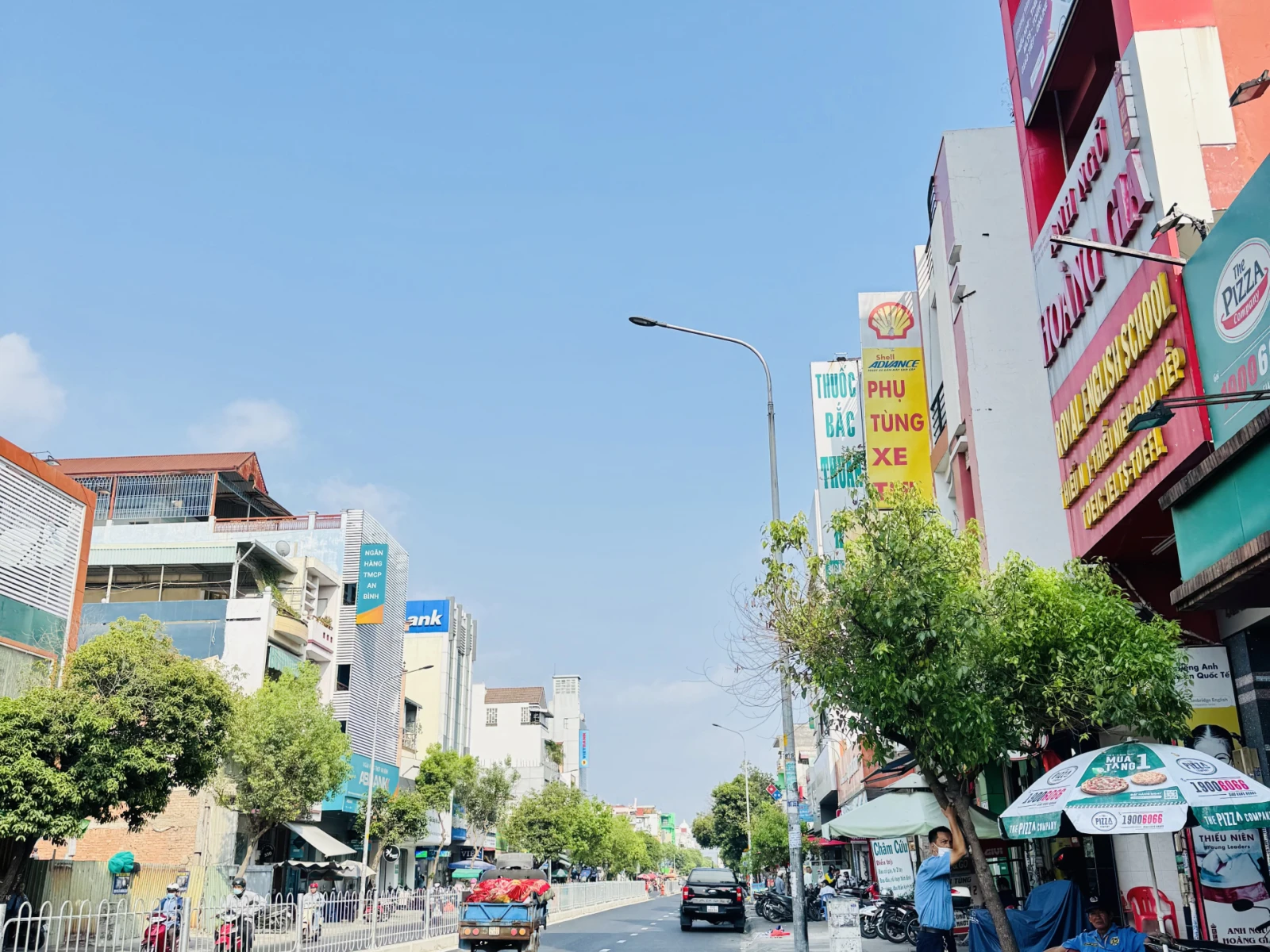MTKD Nguyễn Sơn - ngay ngã ba Văn Cao DT: 4,5x18m ( trệt lửng 2 lầu sân thượng) — ảnh 4