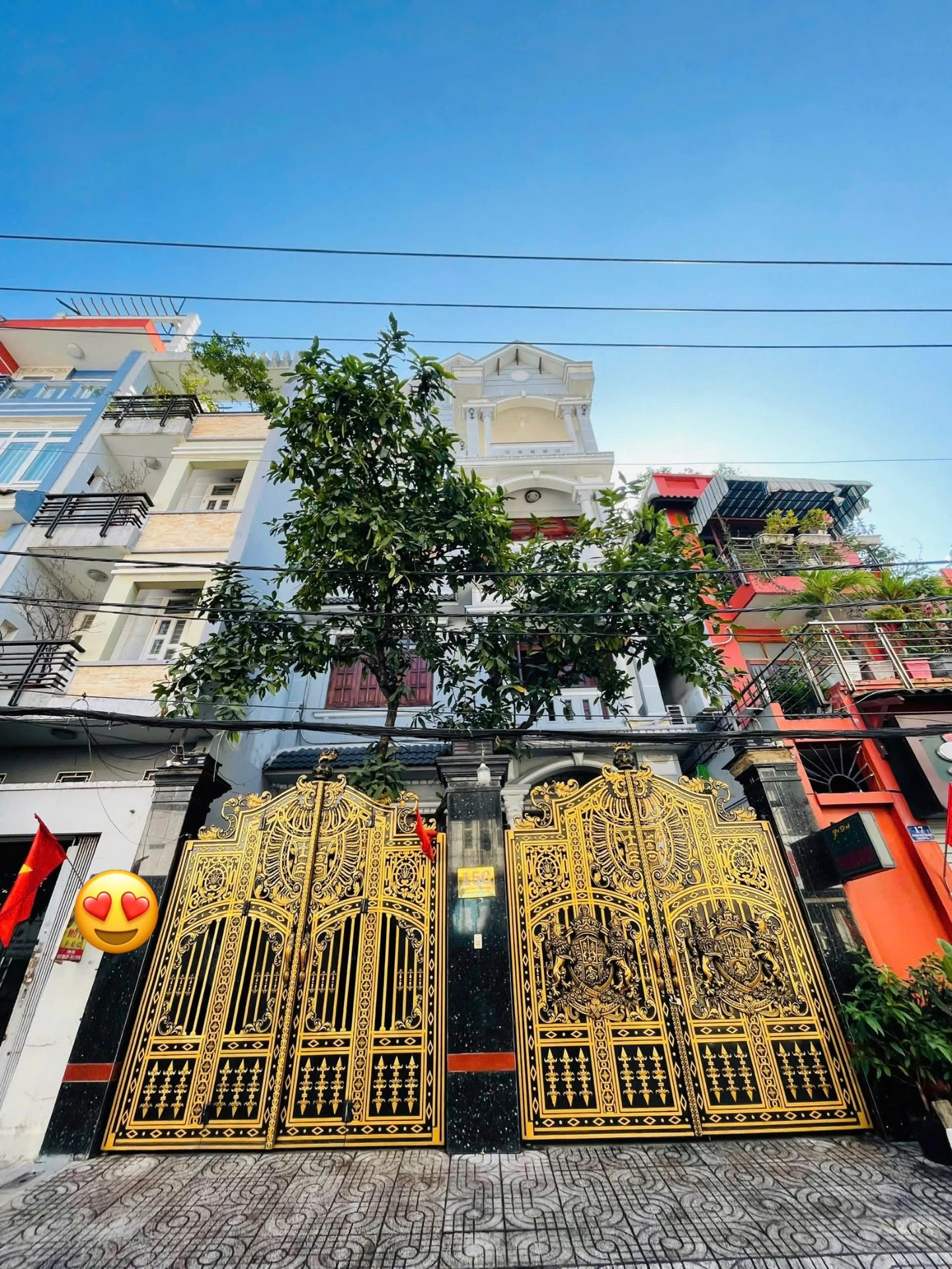 HẠ!! BIỆT THỰ — NGAY CHỢ TÂN HƯƠNG DT: 7.5x21M ( 3 LẦU ST) — ảnh 1