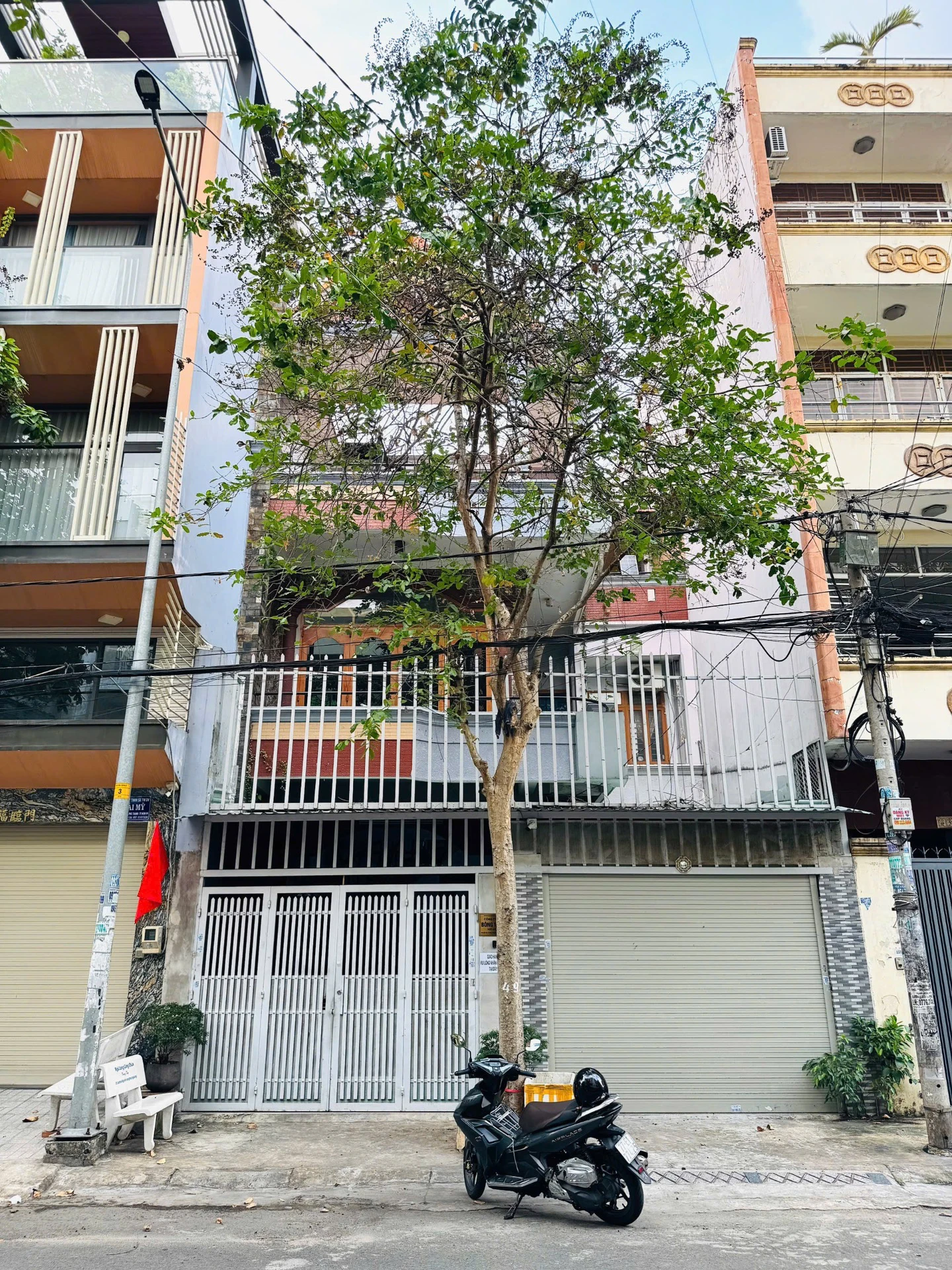 MẶT TIỀN KHU HỌ LÊ DT: 8X20.5M ( 1 LẦU SÂN THƯỢNG ) — ảnh 2