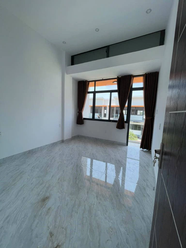 Cho thuê nhà phố căn góc ngay KCN Long Hậu, 1 trệt 2 lầu, gần Quận 7, chỉ 13 triệu/tháng — ảnh 4