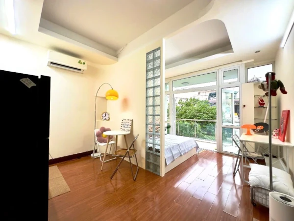 CHO THUÊ CĂN HỘ TRẦN BÌNH TRỌNG BÌNH THẠNH, CỬA SỔ LỚN ÁNH SÁNG TỰ NHIÊN TẠI, GẦN QUẬN 1