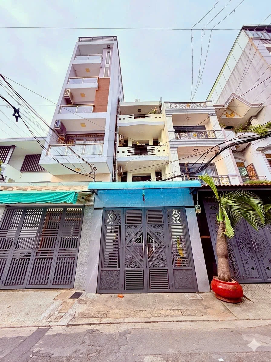 NHÀ 4 TẦNG – HẺM 8M Ô TÔ THÔNG – SÁT CHỢ TÂN HƯƠNG VÀ CỤM TRƯỜNG HỌC – GIÁ CHỈ 10,6 TỶ — ảnh 1