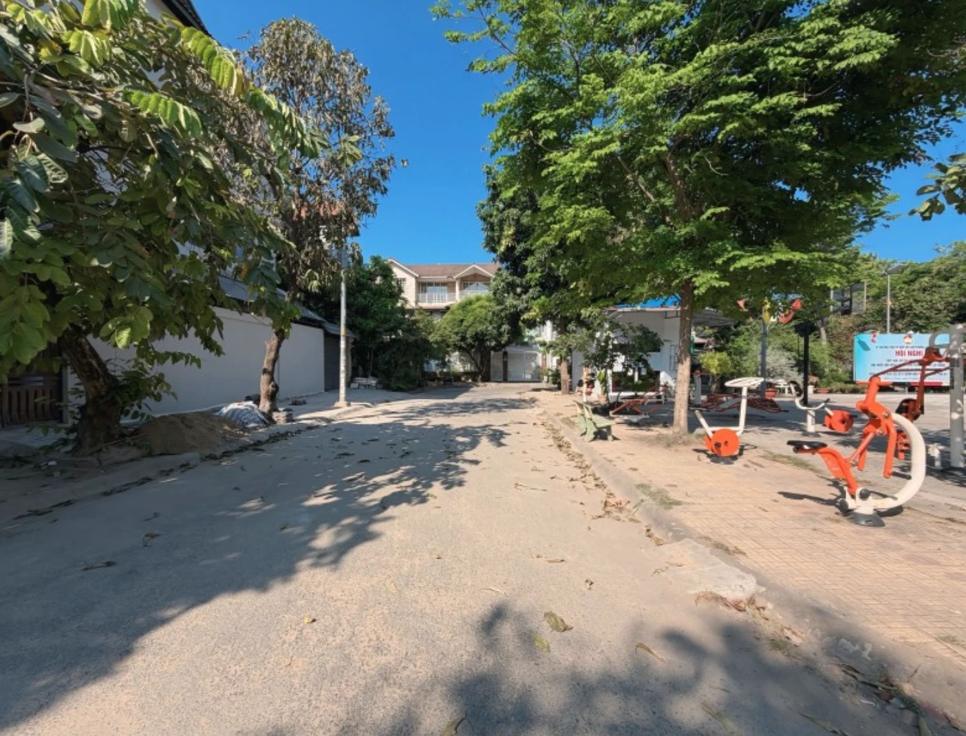 BÁN ĐẤT BIỆT THỰ VIP BÌNH LỢI – 320M2 – VIEW CÔNG VIÊN – SÁT SÔNG SÀI GÒN — ảnh 3