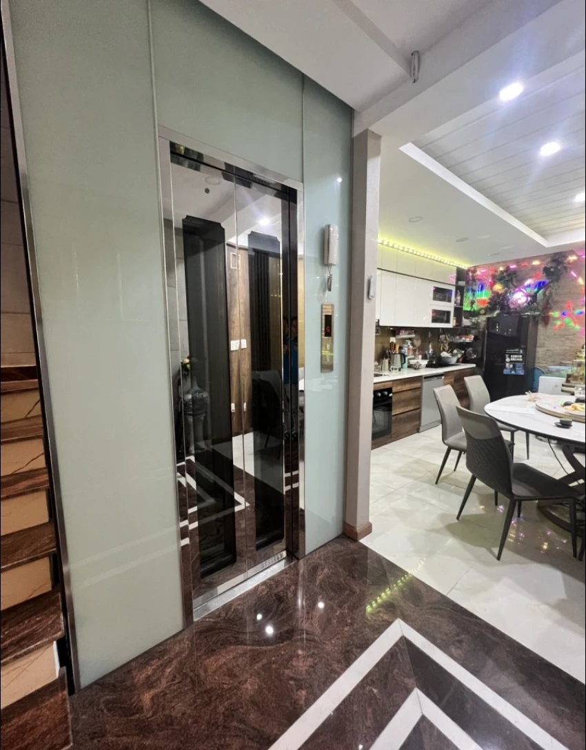 BÁN NHÀ 5 TẦNG THANG MÁY – ĐƯỜNG 10M CÓ VỈA HÈ – NGAY EMART PHAN HUY ÍCH, P.14, GÒ VẤP — ảnh 4