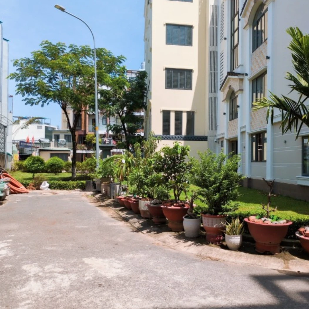 NHÀ 5 TẦNG KHU ĐỒNG BỘ VIP – HẺM 6M CÓ LỀ – ĐỐI DIỆN CÔNG VIÊN – FULL NỘI THẤT — ảnh 1