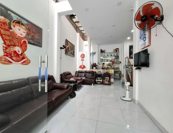 MẶT TIỀN KINH DOANH ĐỈNH CMT8 TÂN BÌNH