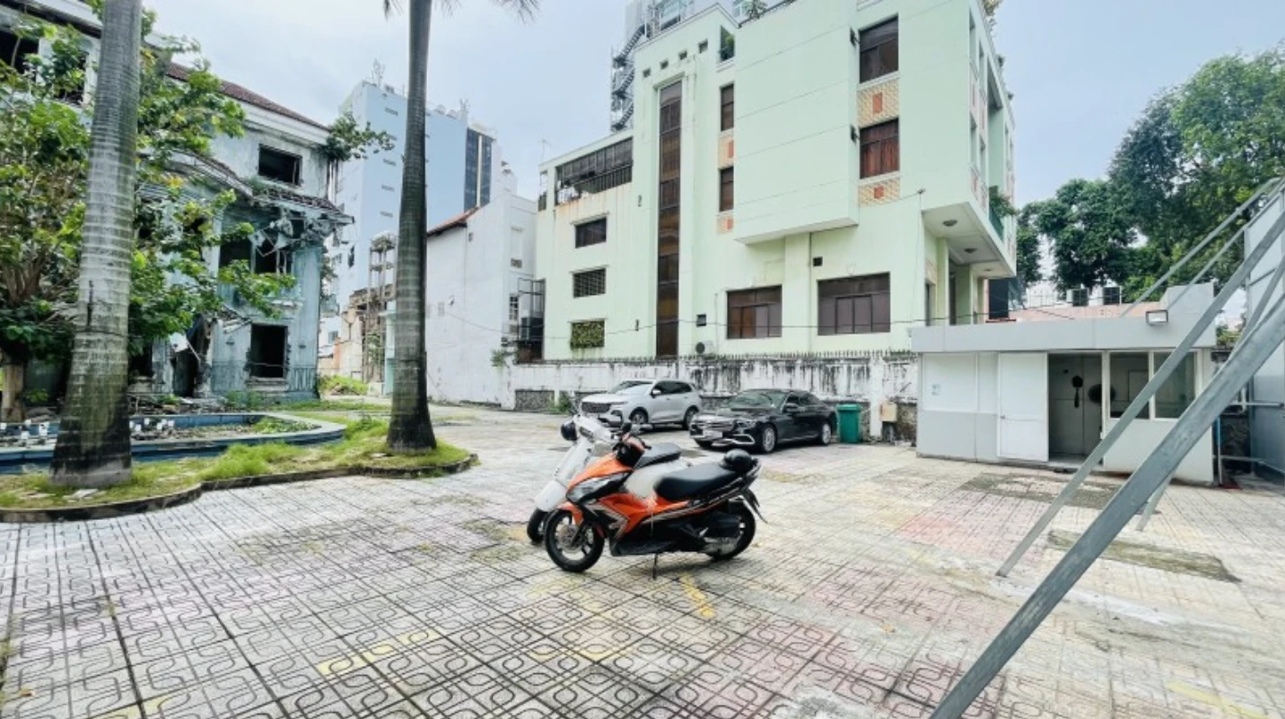 MẶT TIỀN ĐƯỜNG PASTEUR – TRUNG TÂM QUẬN 3 – QUỸ ĐẤT KHỦNG 3.033M² (32×93) – CÓ NHÀ 4 TẦNG – XÂY ĐƯỢC HẦM + 25 TẦNG – SỔ SẴN — ảnh 3