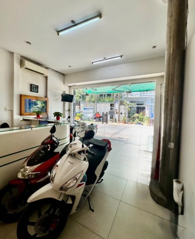 V.I.P – MẶT TIỀN KINH ĐOÀN ĐƯỜNG 16M SÁT HÒA BÌNH, GIÁP TÂN BÌNH ĐẦM SEN – DIỆN TÍCH KHỦNG 8 X 18 – CHO THUÊ 40 TR/TH – 22.5 TỶ — ảnh 2