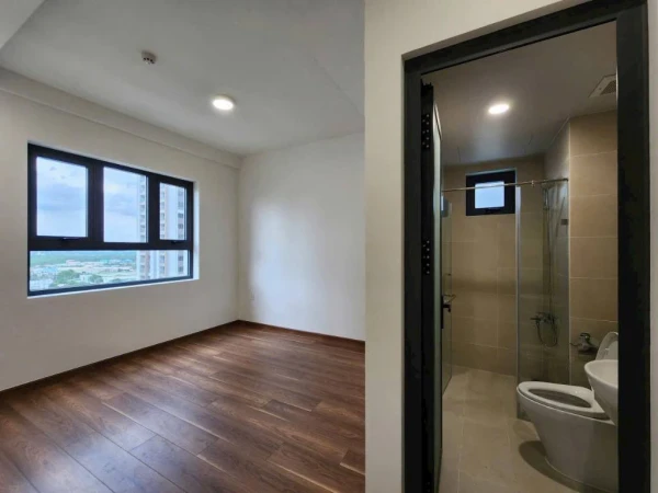 Cho thuê phòng Q7 Saigon Riverside, căn hộ 3PN có nội thất , giá 5tr5 bao hết phí cọc 3tr ở liền