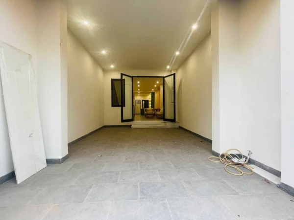 HIẾM CÓ KHÓ TÌM, BÁN NHÀ 3 TẦNG MT TRẦN HỮU TRANG, HẢI CHÂU, Ô TÔ 7 CHỖ NGỦ TRONG NHÀ, NHỈNH 10 TỶ