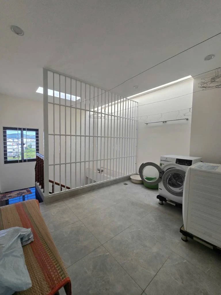 Cho thuê nhà 5 tầng Bắc Nha Trang, gần bến xe Phía Bắc, sẵn dòng tiền đang cho thuê — ảnh 4