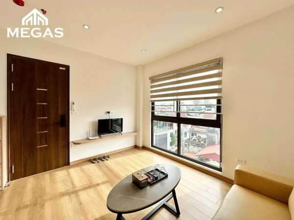 Cho thuê căn hộ chung cư Lạc Long Quân, Tây Hồ, DT 60m2 tiện nghi đầy đủ, giá 7 triệu