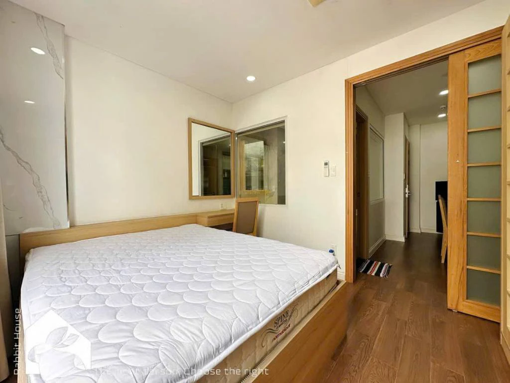 Cho thuê căn hộ chung cư Trần Thái Tông, Cầu Giấy, 80m2 tiện nghi đủ, giá 10.5 triệu/tháng — ảnh 3