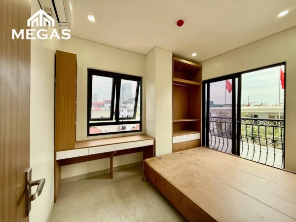 Cho thuê căn hộ chung cư Láng Hạ, Đống Đa, 66m2 nhà mới đẹp, giá 7 triệu/tháng
