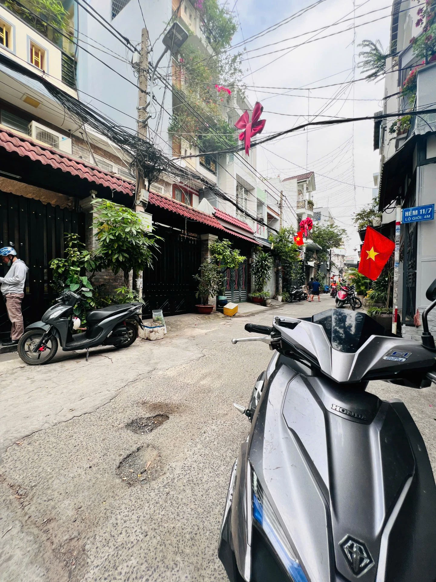 SIÊU PHẨM HXH 8M THÔNG TÂN HƯƠNG – 5x20m – 3 LẦU ST – CHỈ 12 TỶ | NHÀ ĐẸP NGANG 5M, KHU VIP — ảnh 1