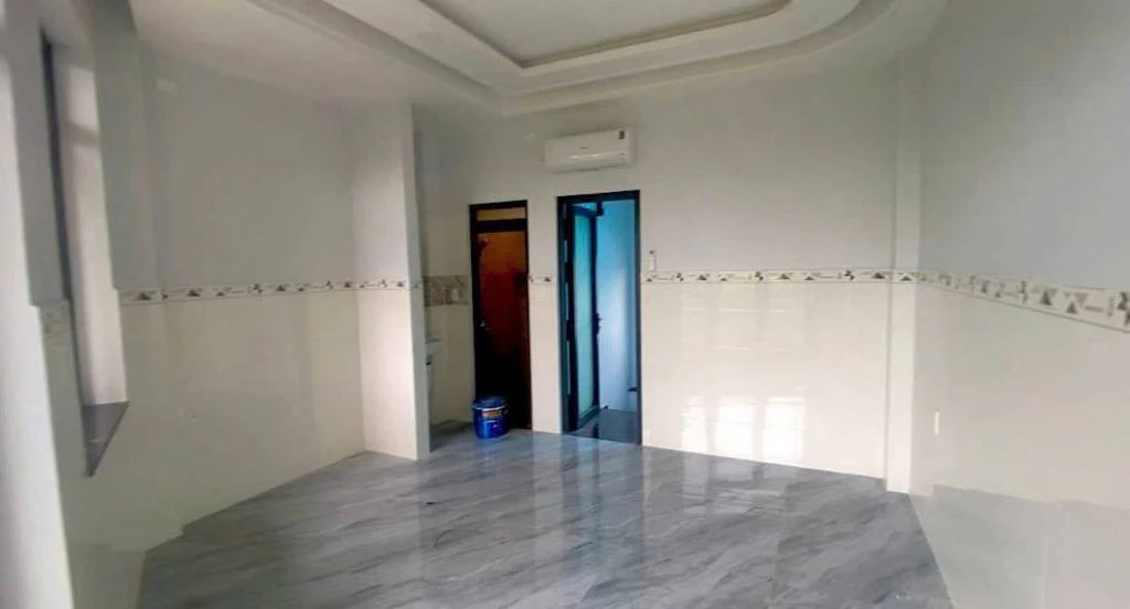 CHO THUÊ NHÀ MẶT TIỀN TRƯỜNG SA, TÂN SƠN HÒA, TÂN BÌNH, DT 100M2 GIÁ CHỈ 25 TRIỆU — ảnh 2