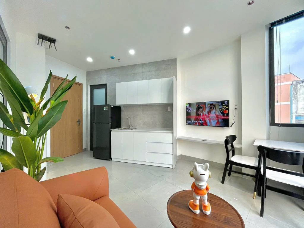 CHO THUÊ CĂN HỘ QUỐC LỘ 13, BÌNH THẠNH, BAN CÔNG RỘNG, VIEW THOÁNG CỰC ĐỈNH — ảnh 3