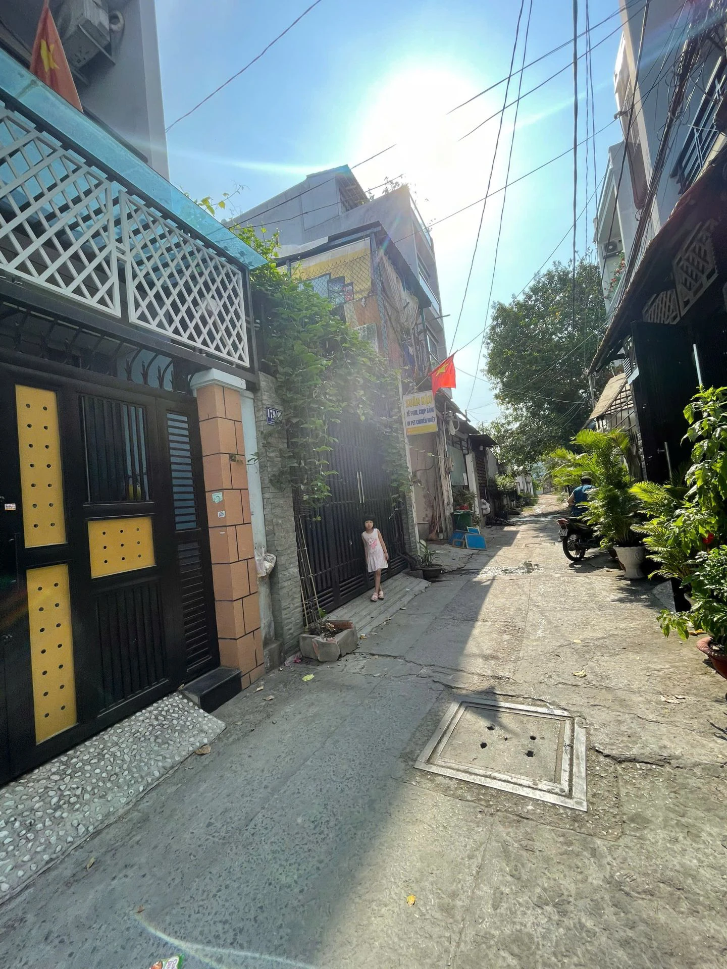 Nhà đẹp dọn vào ở ngay Hẻm Lê Đình Thám_p.Tân Quý, 2 lầu, DT: 4×15.3m, hướng Nam, Giá: 7.5 tỷ tl — ảnh 1