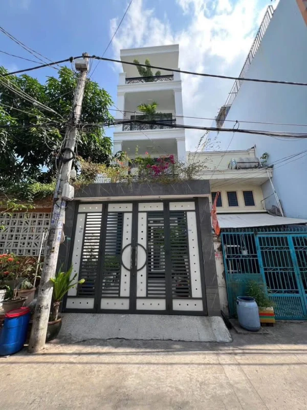 NHÀ MỚI ĐẸP – HẺM XE HƠI 145 LÊ VĂN QUỚI GẦN NGÃ 4 BỐN XÃ