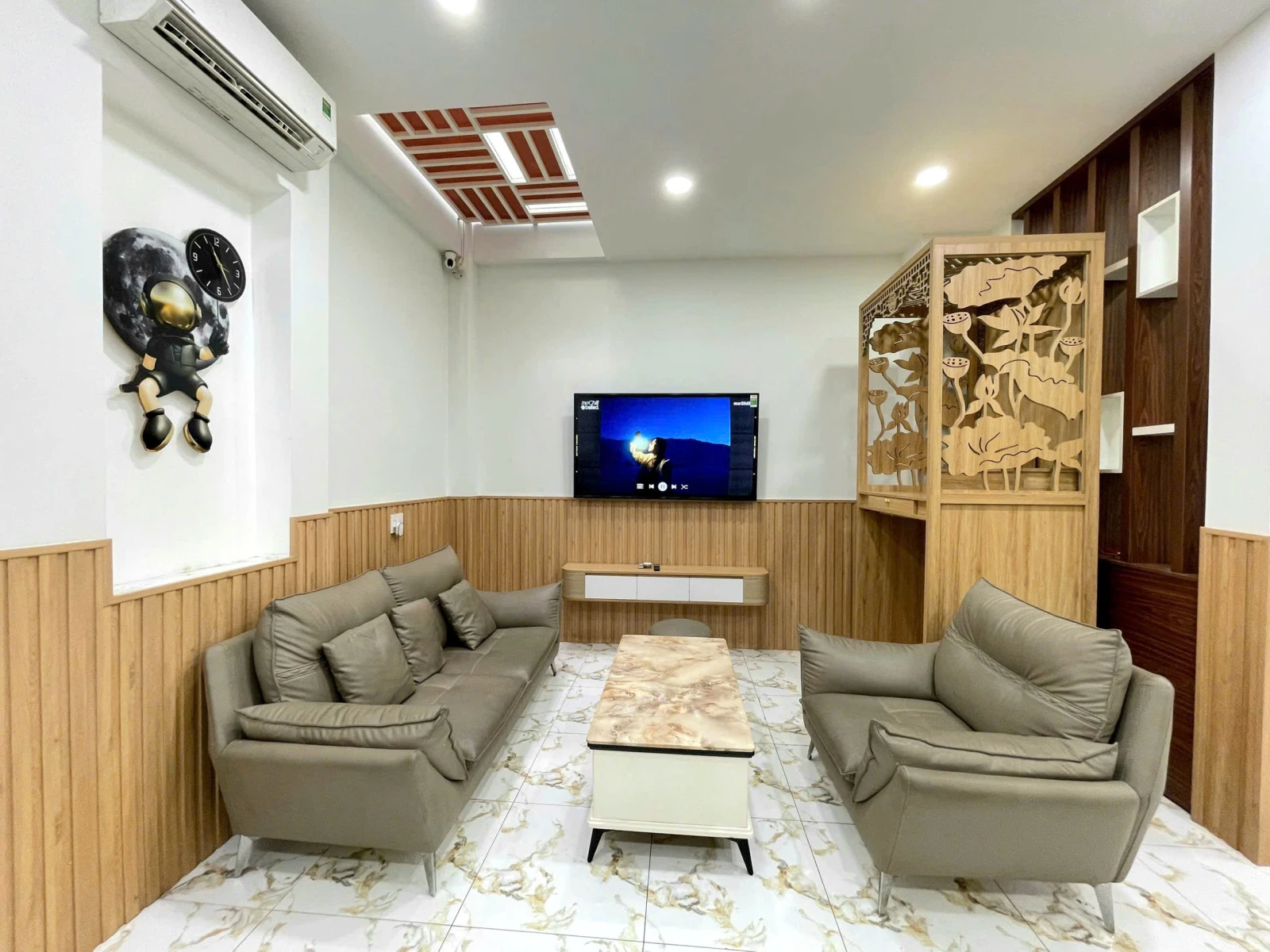 BÁN NHÀ HẺM LÊ THÚC HOẠCH – FULL NỘI THẤT CAO CẤP – CHỈ 5.6 TỶ TL — ảnh 2