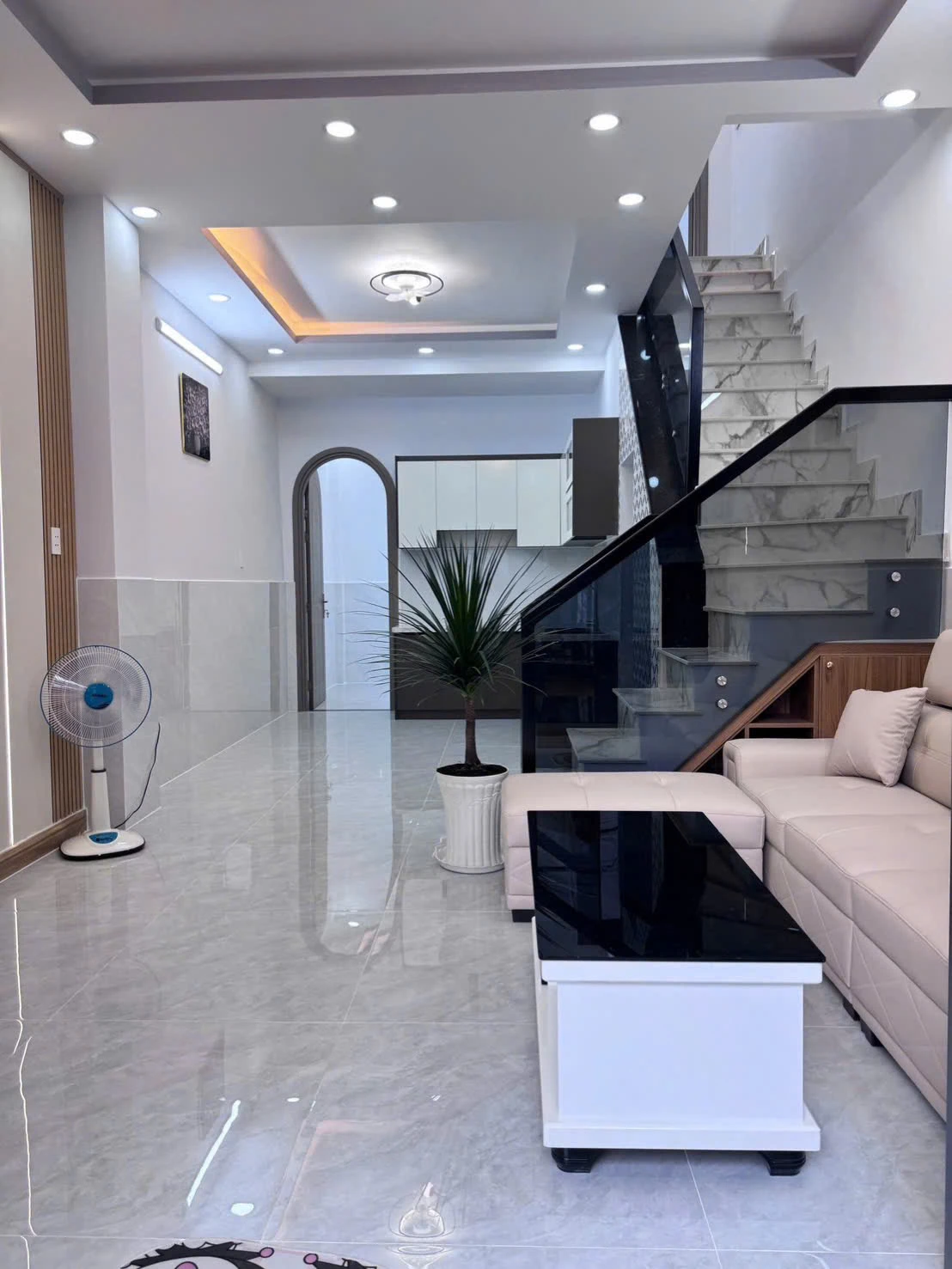 NHÀ ĐẸP HẺM 5M THÔNG – ĐƯỜNG TỈNH LỘ 10 Giá chỉ 5 TỶ THƯƠNG LƯỢNG — ảnh 3
