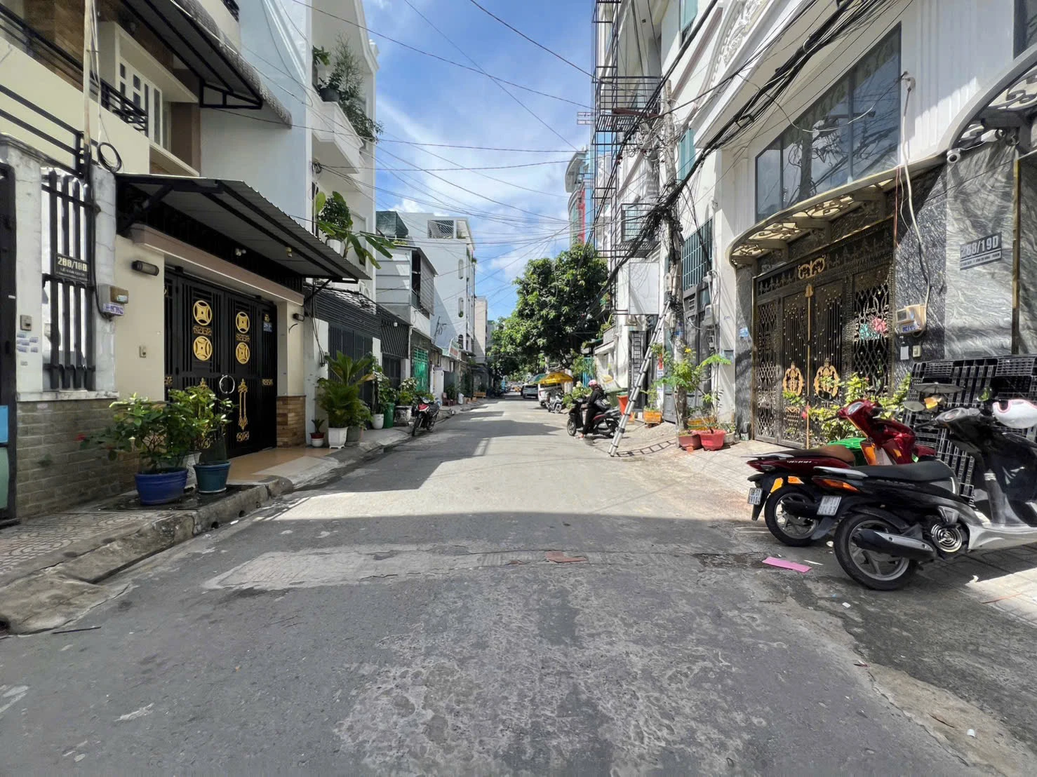 NHÀ 2 LẦU HẺM NHỰA 8M 1 SẸC LÊ VĂN QUỚI – GIÁ CHỈ 7.5 TỶ — ảnh 3