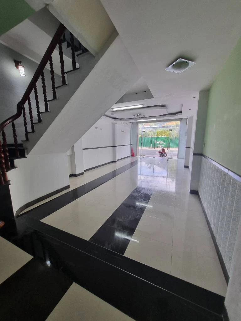 CHO THUÊ MẶT BẰNG KINH DOANH ĐƯỜNG ĐIỆN BIÊN PHỦ, BẮC NHA TRANG, GIÁ CHỈ 15 TRIỆU — ảnh 2