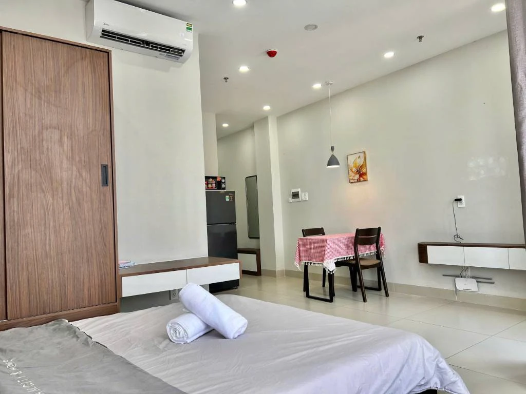 CHO THUÊ STUDIO BẠCH ĐẰNG, BÌNH THẠNH, CÓ BAN CÔNG FULL NỘI THẤT — ảnh 4