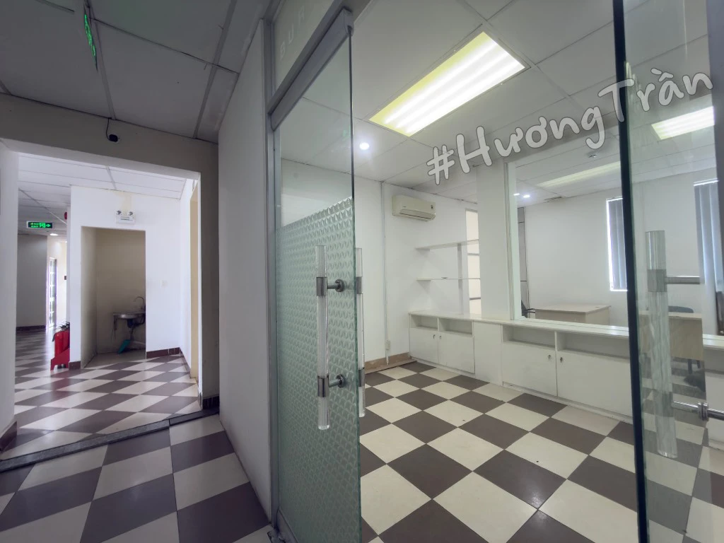 CHO THUÊ VĂN PHÒNG MẶT TIỀN ĐƯỜNG TRẦN HƯNG ĐẠO, NINH KIỀU, DT 25M2, GIÁ 5 TRIỆU — ảnh 3