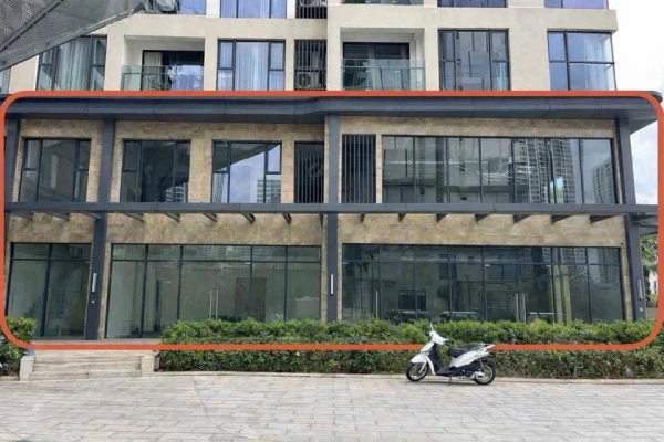 Cho thuê căn shophouse duplex Vinhomes Grand Park, 2 tầng, full nội thất, sân vườn