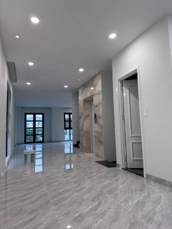 Cho thuê biệt thự 3 tầng Vinhomes Grand Park, Thủ Đức, 200m², giá 35 triệu/tháng, có nội thất — ảnh 5
