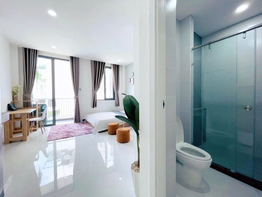 CĂN HỘ NGUYỄN THƯỢNG HIỀN, TRUNG TÂM BÌNH THẠNH, BAN CÔNG THOÁNG MÁT, FULL NỘI THẤT — ảnh 2