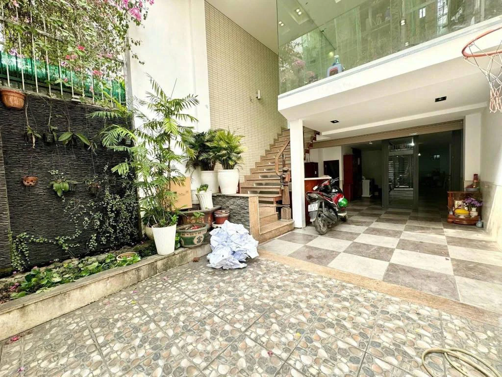CHO THUÊ NHÀ 23 HÁT GIANG TÂN BÌNH, VỊ TRÍ GẦN SÂN BAY, TRỆT LỬNG 5 LẦU 10 PHÒNG, CÓ THANG MÁY — ảnh 2