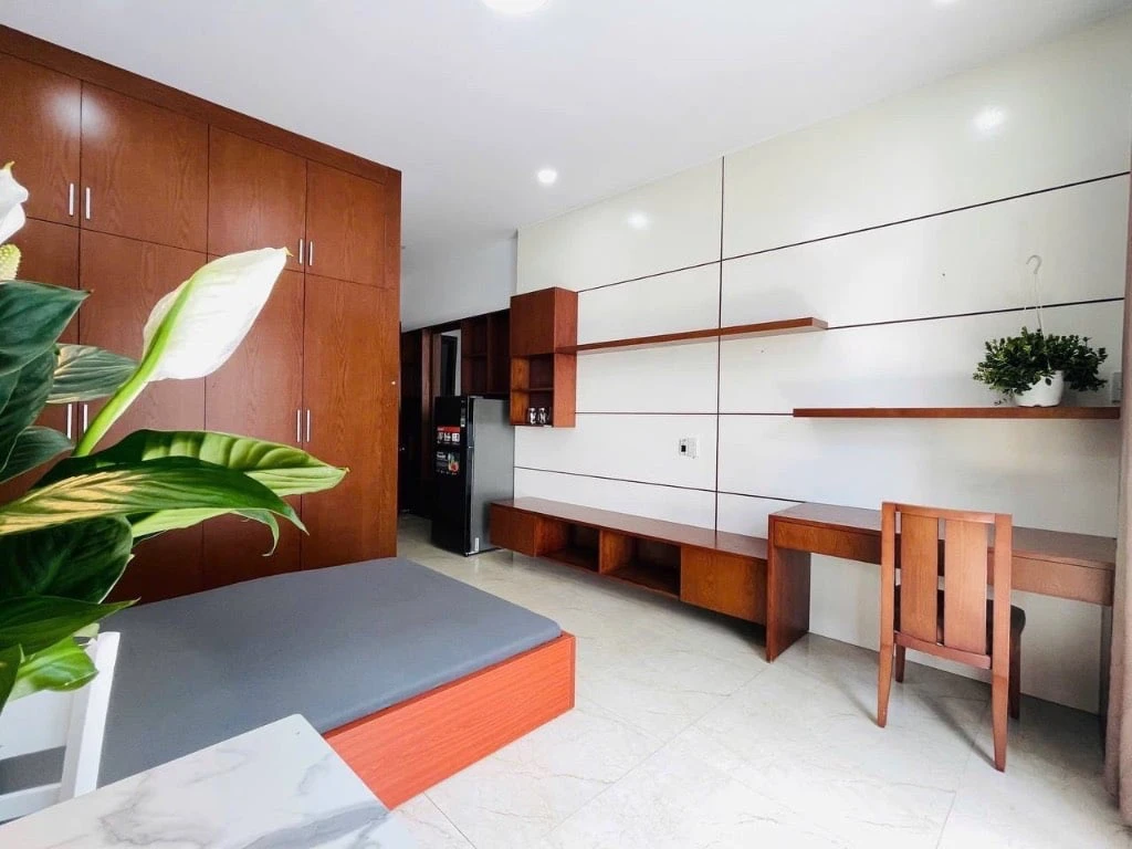 CHO THUÊ CĂN HỘ NGUYỄN CỬU VÂN, BÌNH THẠNH, BAN CÔNG LỚN GẦN HÀNG XANH — ảnh 4