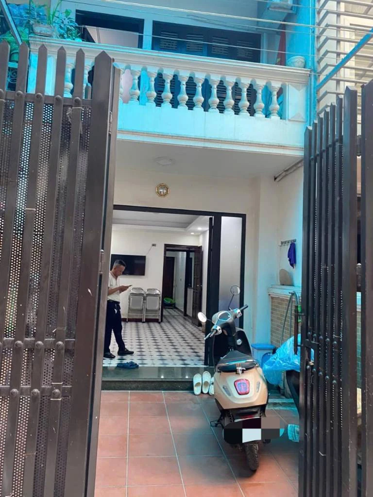 Cho thuê nhà Thái Hà, Đống Đa, dt 50m2, nhà mới sửa đẹp, giá 15 triệu — ảnh 1
