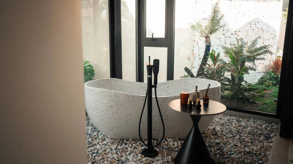 Cho thuê biệt thự đường Võ Văn Hát Long Trường Thủ Đức, DT 2000m2, giá thuê 250tr — ảnh 2