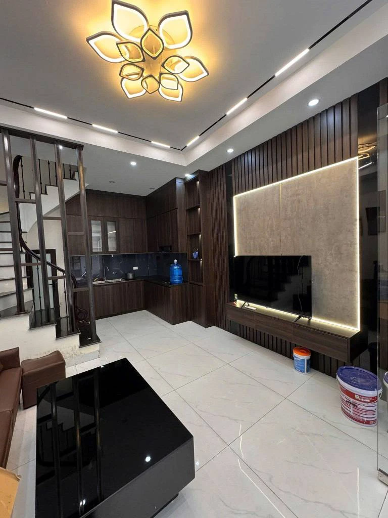 Cho thuê nhà ngõ 156 Kim Ngưu, Hai Bà Trưng, 30m x 4 tầng, nhà đẹp full đồ, ô tô đỗ cửa, giá 15 triệu — ảnh 2