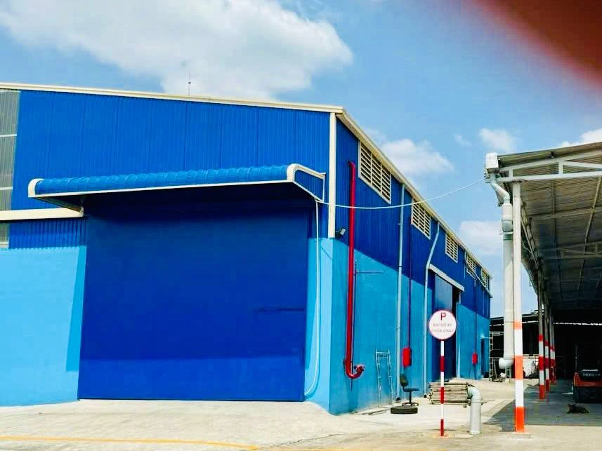 CHO THUÊ NHÀ XƯỞNG PHƯỚC LỢI, LONG AN, DT 6800M2, 2 KHO TỔNG 4000M2, MÁI CHE, VĂN PHÒNG, GIÁ 220TR — ảnh 3