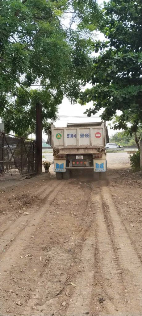 CHO THUÊ MẶT BẰNG MẶT TIỀN ĐƯỜNG VÕ TRẦN CHÍ, BÌNH CHÁNH, DT 5600M2, CÓ SẴN NHÀ C4, ĐƯỜNG CONT — ảnh 2