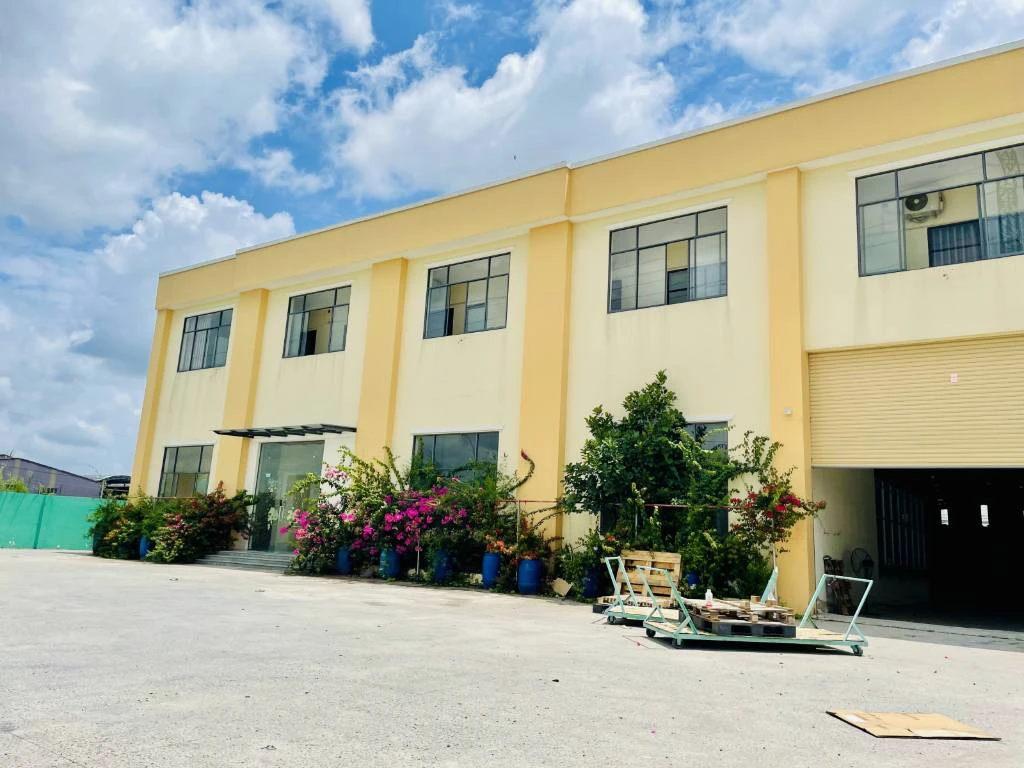 Bán xưởng trong khu công nghiệp tại Đức Hòa Long An, DT 7500m2, có văn phòng, điện 630kva, giá tốt — ảnh 2