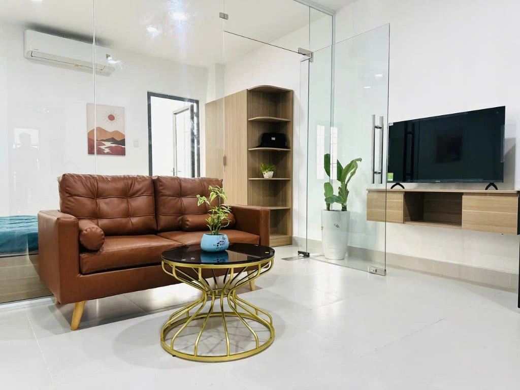 Cho thuê căn 1PN Đào Duy Anh, Phú Nhuận, nhiều ánh sáng, gần Sân bay và Công viên Gia Định — ảnh 1