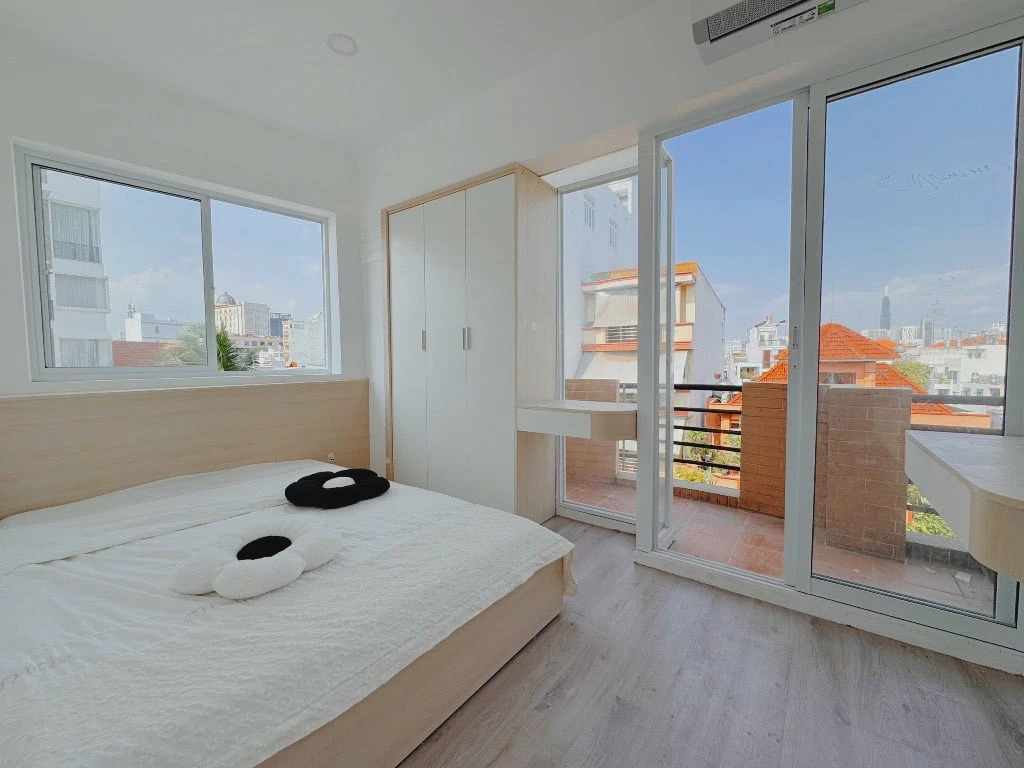 CHO THUÊ CĂN HỘ NGUYỄN CÔNG HOAN PHÚ NHUẬN, 1PN BAN CÔNG NHIỀU CỬA SỔ MÁY GIẶT RIÊNG — ảnh 2