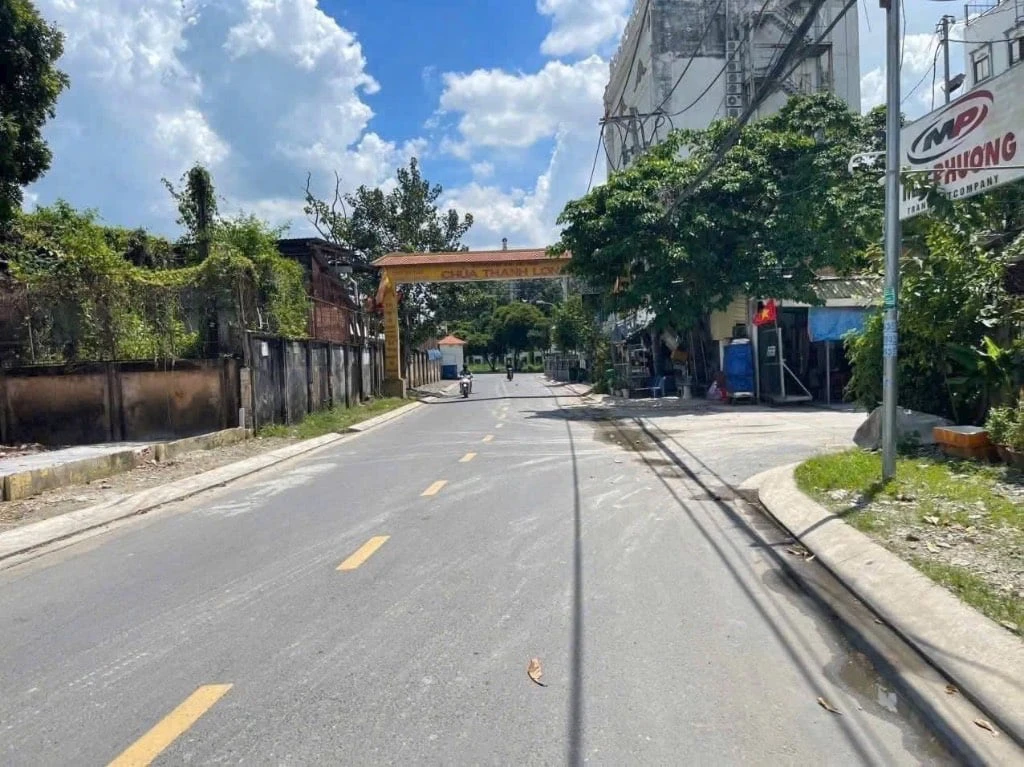 BÁN NGỘP LÔ ĐẤT PHƯỚC LONG B THỦ ĐỨC, GẦN TRƯỜNG HỌC, 100M2 GIÁ CHỈ 1.2 TỶ CÓ SỔ — ảnh 3
