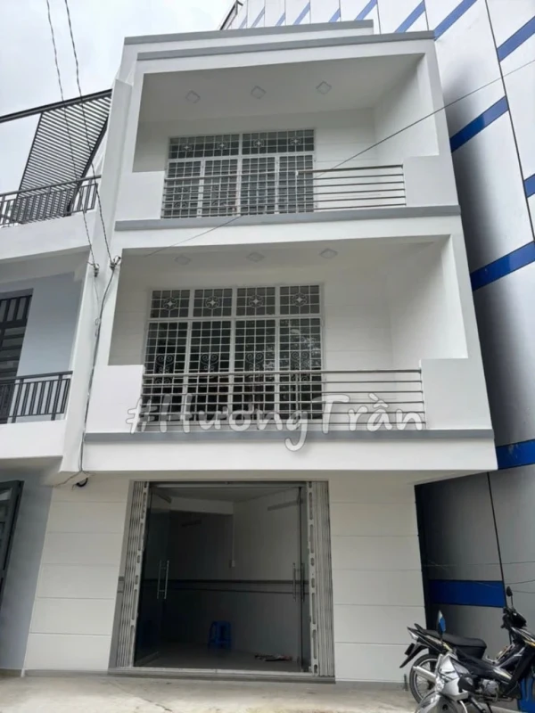 CHO THUÊ NHÀ 3 TẦNG MẶT TIỀN ĐƯỜNG ĐƯỜNG TRẦN HƯNG ĐẠO, GIÁ CHỈ 25 TRIỆU