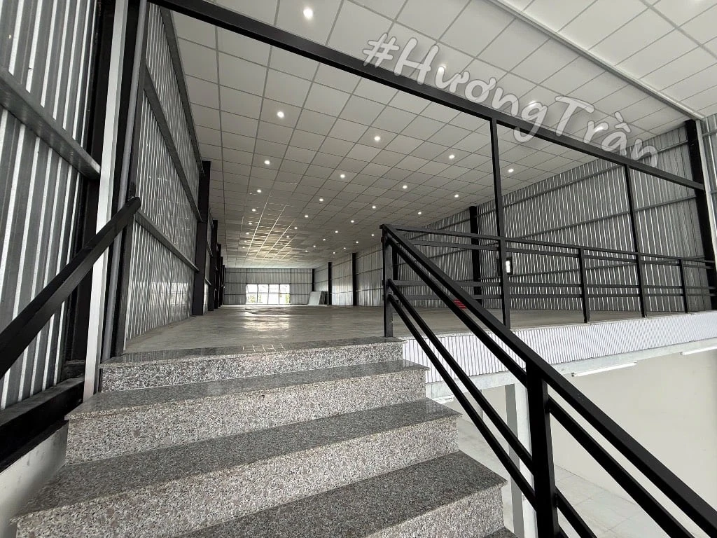 CHO THUÊ NHÀ MẶT TIỀN NGUYỄN VĂN LINH, BÌNH THỦY, 2 TẦNG 715M2 NGANG 8,2M, GIÁ 35 TRIỆU/THÁNG — ảnh 4