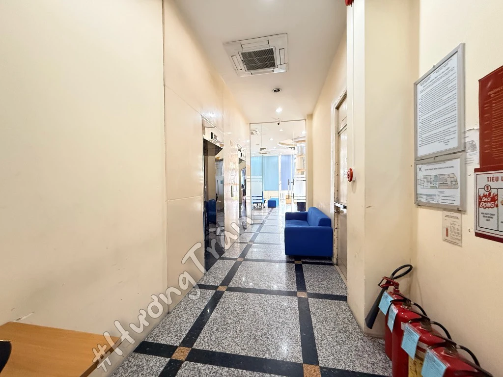 CHO THUÊ VĂN PHÒNG MẶT TIỀN TRẦN HƯNG ĐẠO, 251M2 TẦNG TRỆT, TÒA NHÀ PVCOMBANK, 67.77 TRIỆU — ảnh 8