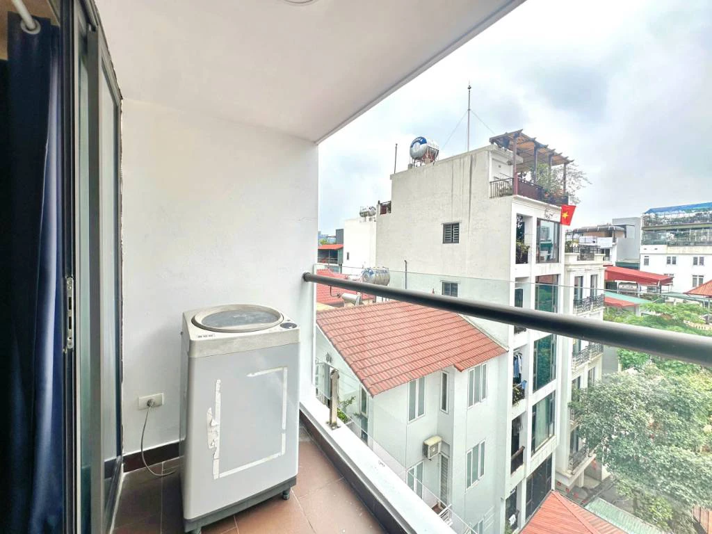 Cho thuê Studio Xuân La Tây Hồ, siêu rộng ô tô đỗ cửa, ra hồ Tây 50m, full nội thất, ban công thoáng — ảnh 4